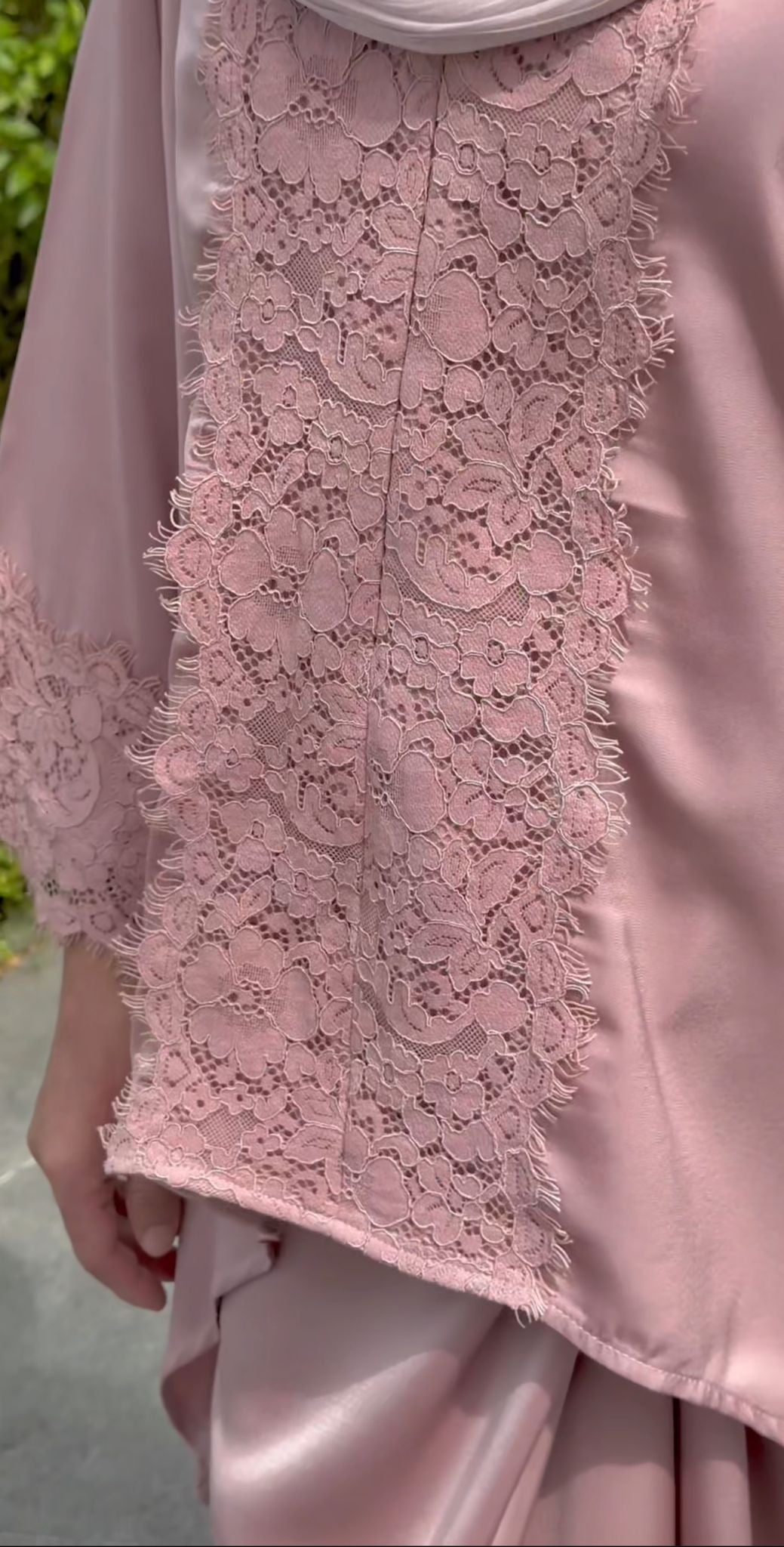 Thalia Kurung
